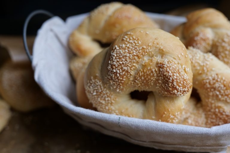 Simit - Rezept Für Leckere Sesamkringel - Was Gibt's Zu Essen, Liebling?